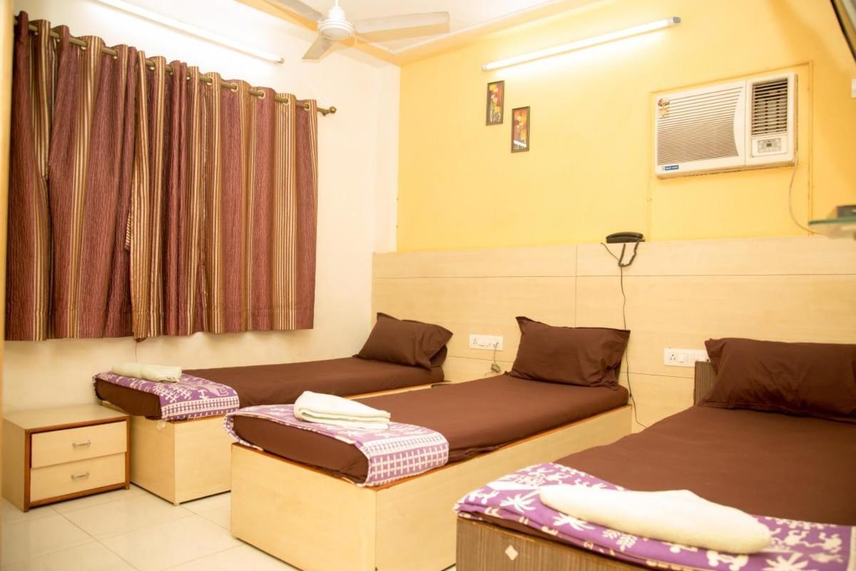 Srujan Sarai Service Apartment Мумбаи Экстерьер фото